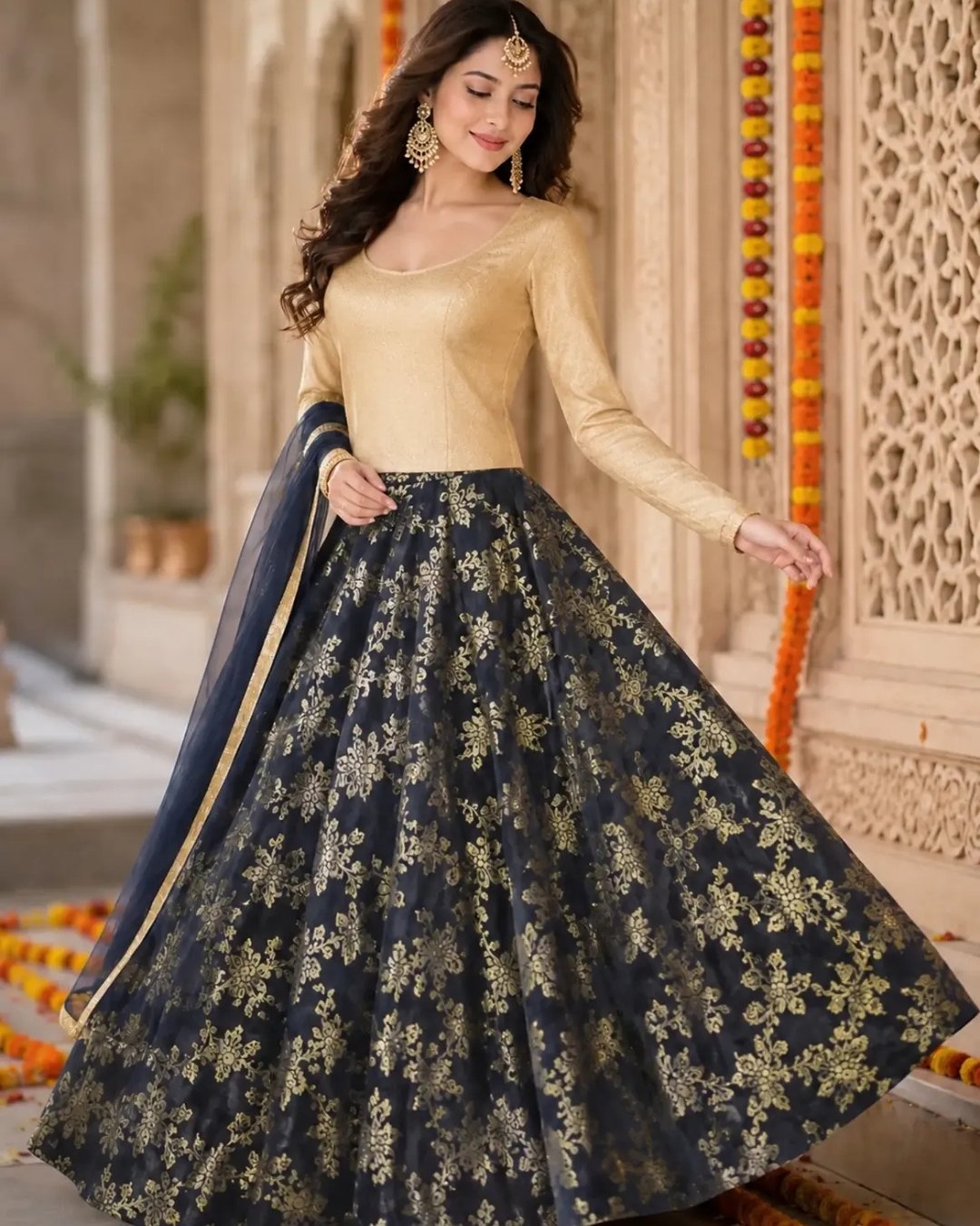 banarsi-lehanga-heavy-jaal-with-plain-shirt-net-dupatta